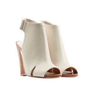 Rag and Bone Off White Wembley Wedge - Size 36 European, 5.5 U.S.